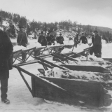 Snømåking på Svarttjern. Formann Ola Pedersen